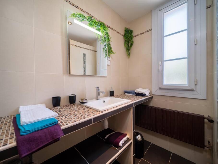 Appartement Tout Equipe Traversant 6 A 8 Couchages มาร์กเซย ภายนอก รูปภาพ