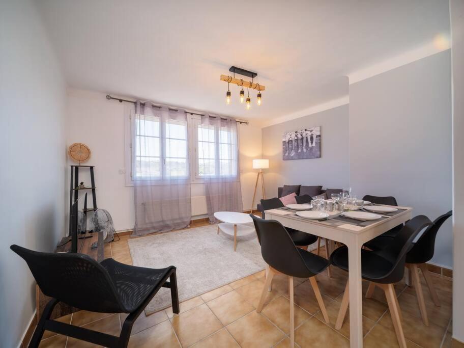 Appartement Tout Equipe Traversant 6 A 8 Couchages มาร์กเซย ภายนอก รูปภาพ